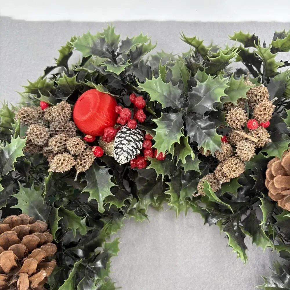 Vintage Holiday Christmas Door Wreath Plastic Evergreen Leaves Holly Berries MCM